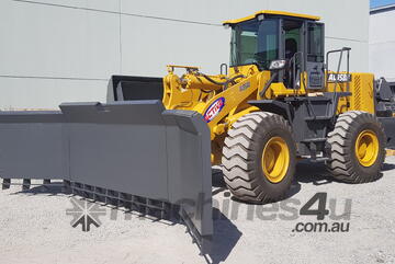 Active Machinery 5 Meter (16 Foot) Stick Rake | Heavy-Duty Design for Efficient Clearing