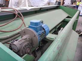 Acra Shear Hydraulic Guillotine - 2,500mm Capacity 3mm Cut - picture1' - Click to enlarge