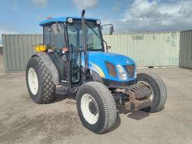 New Holland T4040 - picture0' - Click to enlarge