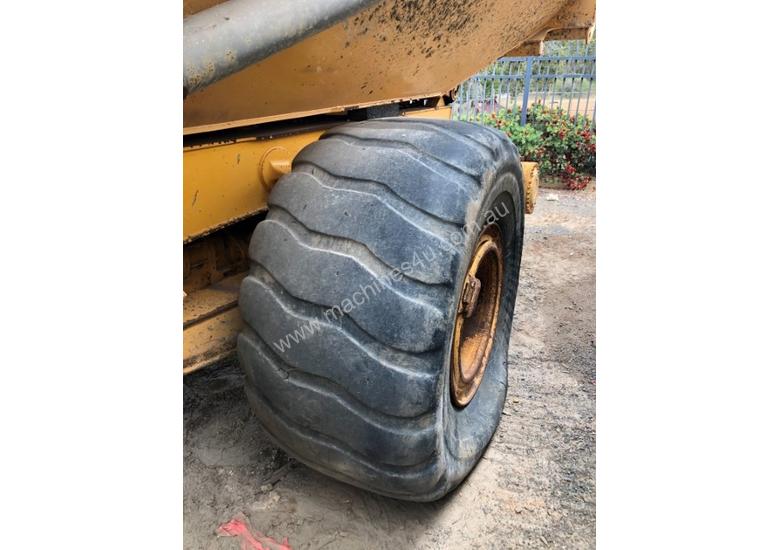 caption 2007 VOLVO A30D 6X6 ARTICULATED DUMP TRUCK