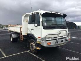 1998 Nissan Diesel PKC310 - picture0' - Click to enlarge