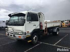 1998 Nissan Diesel PKC310 - picture2' - Click to enlarge