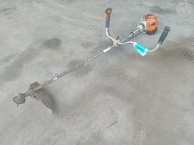 Stihl FS130 Brushcutter - picture1' - Click to enlarge