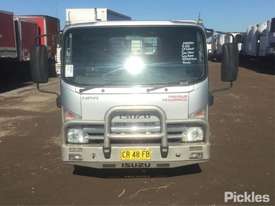 2009 Isuzu NPR 200 MWB Tradepack - picture1' - Click to enlarge