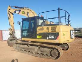 Caterpillar 320DL Excavator - picture0' - Click to enlarge