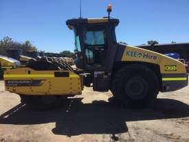 2015 DYNAPAC CA2500PD U3779 ROLLER - picture0' - Click to enlarge