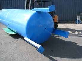 Large Vertical Air Compressor Receiver Tank 4800L - picture1' - Click to enlarge