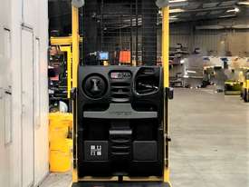 1.36T Battery Electric Order Picker - picture0' - Click to enlarge