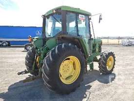 JOHN DEERE 6200 MFWD Tractor - picture1' - Click to enlarge