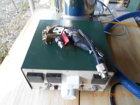 HOT WAX SPRAYGUN - picture0' - Click to enlarge