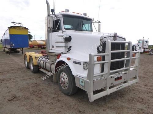 Kenworth T659