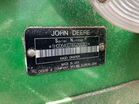 John Deere 640D Header Front Harvester/Header - picture0' - Click to enlarge