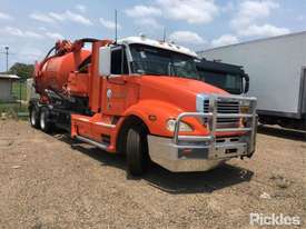 2007 Freightliner Columbia - picture0' - Click to enlarge