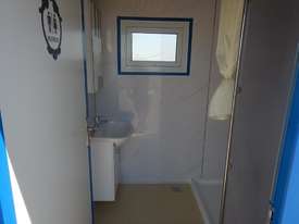 LOT # 0268 Portable Bathroom c/w Shower - picture2' - Click to enlarge