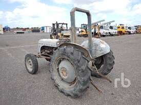 FERGUSON TEF-20 2WD Tractor - picture2' - Click to enlarge