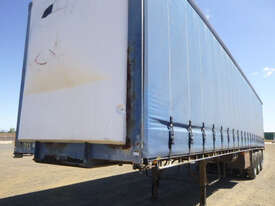 Lusty Semi Curtainsider Trailer - picture2' - Click to enlarge