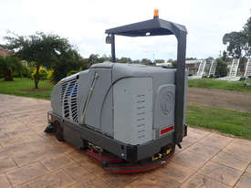 Nil Fisk CR 1200 Sweeper Sweeping/Cleaning - picture2' - Click to enlarge