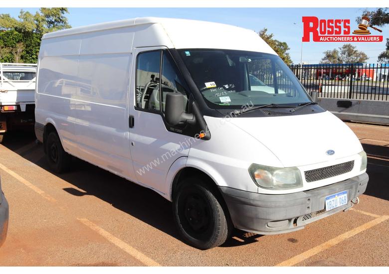 Ford transit 135 store t350