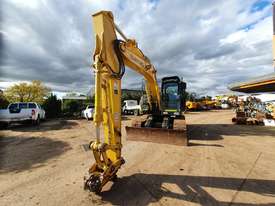 2017 SUMITOMO SH145X-6 EXCAVATOR WITH BLADE AND LOW 2950 HOURS - picture2' - Click to enlarge