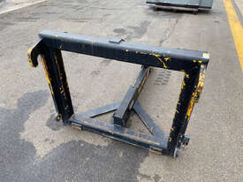 WORKMATE LIFTING JIB Loader/Tool Carrier Loader - picture1' - Click to enlarge