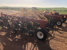 Morris C1 Contour Drill Seeder Bar Seeding/Planting Equip - picture2' - Click to enlarge