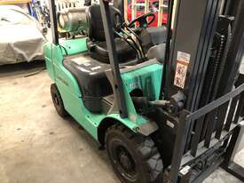 Mitsubishi Forklift 2.5t - picture1' - Click to enlarge