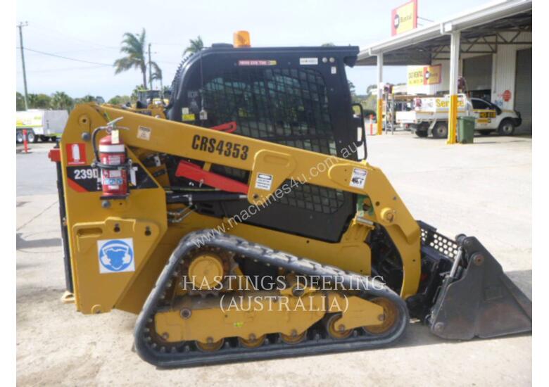 caption CATERPILLAR 239DLRC Compact Track Loader