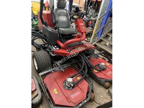 Toro groundsmaster online 3500