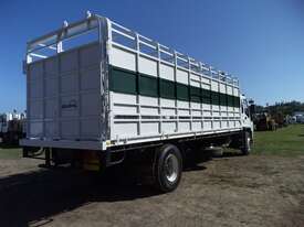 Tray back with cattle truck - picture2' - Click to enlarge