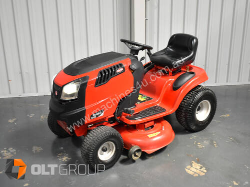 Rover Raider 1742 Ride On Mower 17.5hp Petrol 42 Inch Deck Excellent Condition 