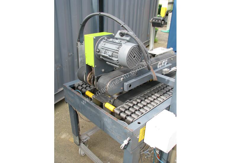 caption Box Taper Carton Case Sealer - Siat SM46