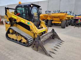2019 CAT 259D TRACK LOADER WITH LOW 860 HOURS - picture0' - Click to enlarge