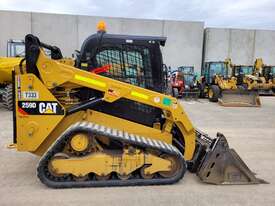 2019 CAT 259D TRACK LOADER WITH LOW 860 HOURS - picture1' - Click to enlarge