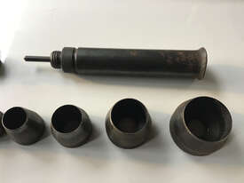 Maun 5mm to 32mm Wad Punch Set Metric 10 Piece No.1000-05 Used Item - picture1' - Click to enlarge