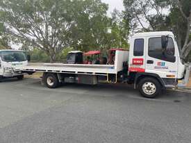 Isuzu FRR Tilt Truck - picture0' - Click to enlarge