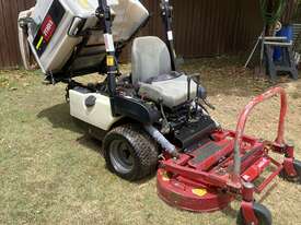 TORO 8000 Series Direct Collect Ride on Mower - picture0' - Click to enlarge