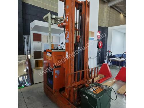 Used Nissan 1.5T 6M Electric Reach Truck 