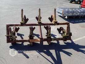 3 POINT LINKAGE CULTIVATOR - picture0' - Click to enlarge