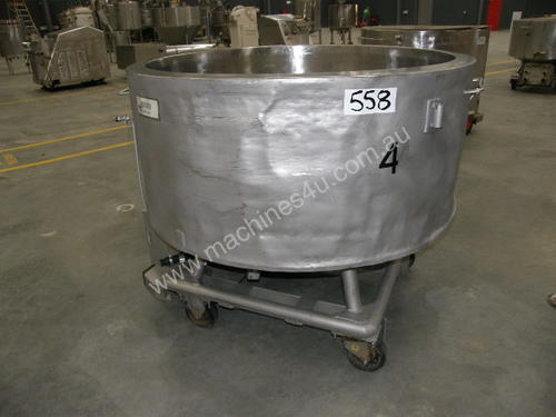 Stainless Steel Jacketed Tank - Capacity 700 Lt.
