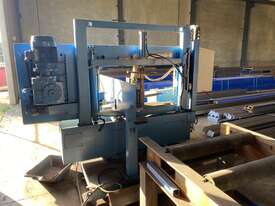 Parkanson 2017 Bandsaw with Infeed/Outfeed Roller Tables. 705mm Double Mitre Bandsaw - picture0' - Click to enlarge