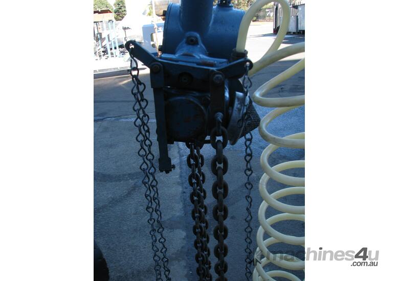 Used Atlas Copco 0 5T Ton Pneumatic Air Motor Chain Hoist Atlas Copco