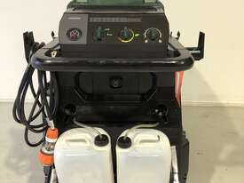 Gerni MH7P hot water pressure cleaner  - picture2' - Click to enlarge