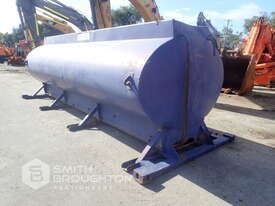 6M DIESEL TANK WITH CONTAINER LOCKS & 3 X PALLETS COMPRISING OF HOSE & HOSE REEL - picture0' - Click to enlarge