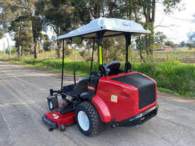 Toro Groundsmaster 7210 Zero Turn Lawn Equipment - picture1' - Click to enlarge