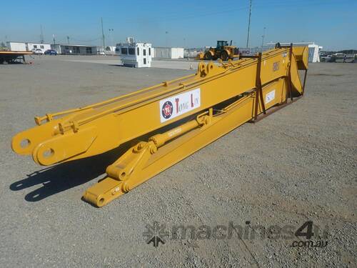 Unused 55ft Long Reach Boom & Bucket to suit Komatsu PC200-7/PC200LC-7/PC200-8/PC200LC-8