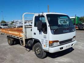 Isuzu NPR400 - picture0' - Click to enlarge