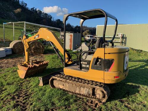 Cat 302.5 Excavator for sale