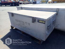 2 X METAL STORAGE BOXES - picture1' - Click to enlarge