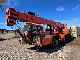 20T Hitachi crane on UD truck  7 year safety remaining - picture2' - Click to enlarge