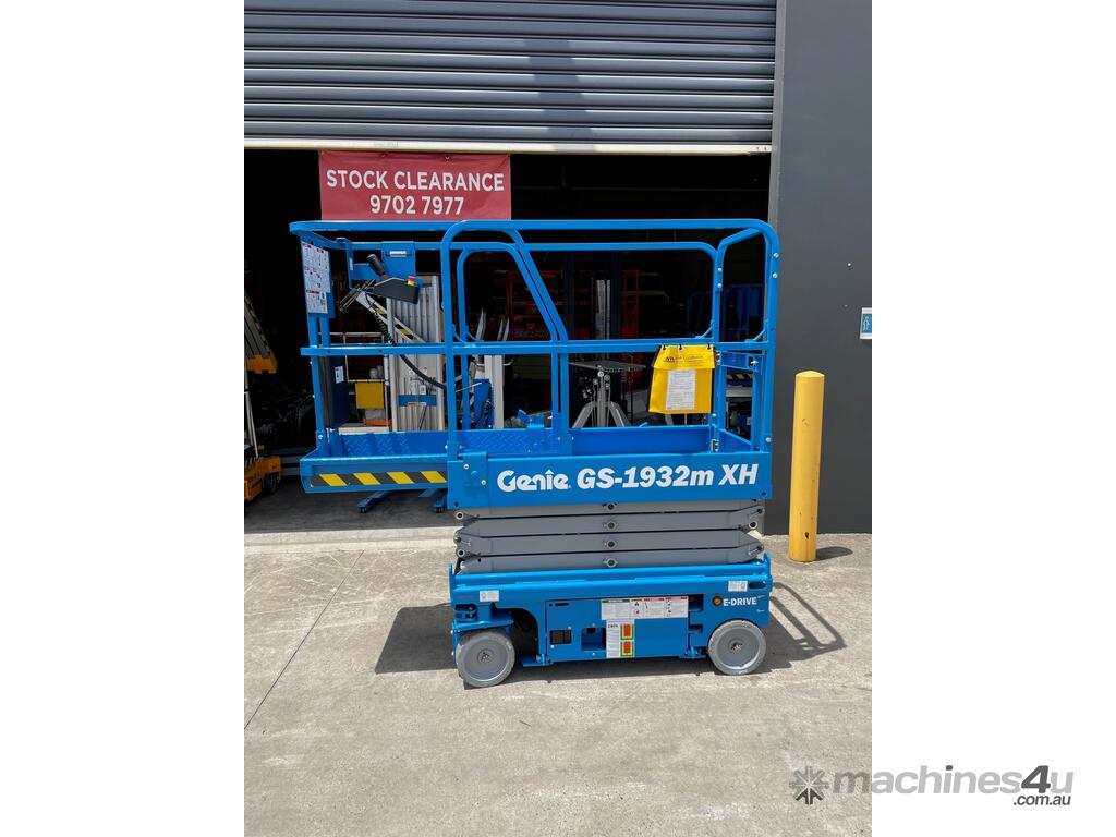 New 2022 Genie Genie GS1932M XH 19ft Micro Electric Scissor Lift NEW